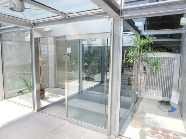 エントランス(★安心のオートロック付です★)