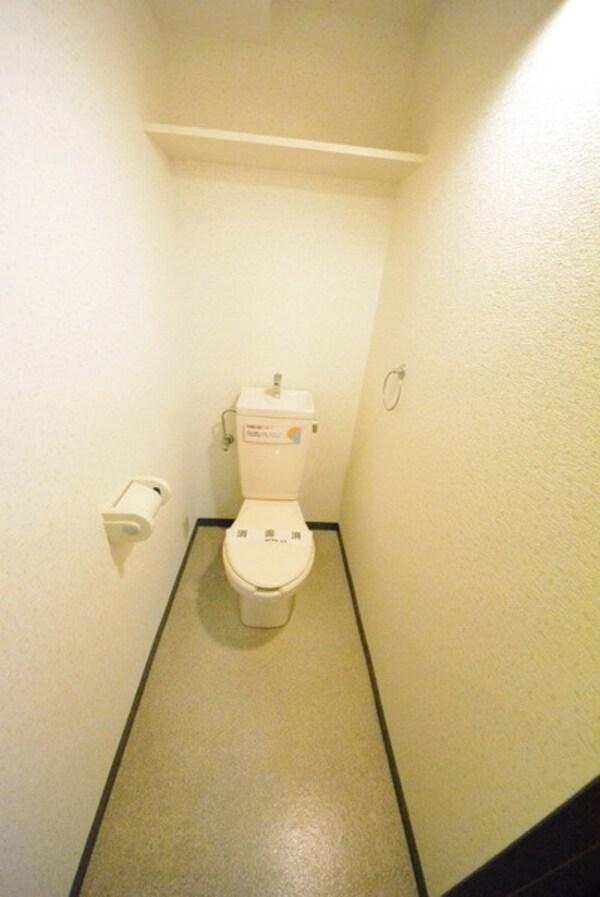 トイレ(別部屋参考写真)