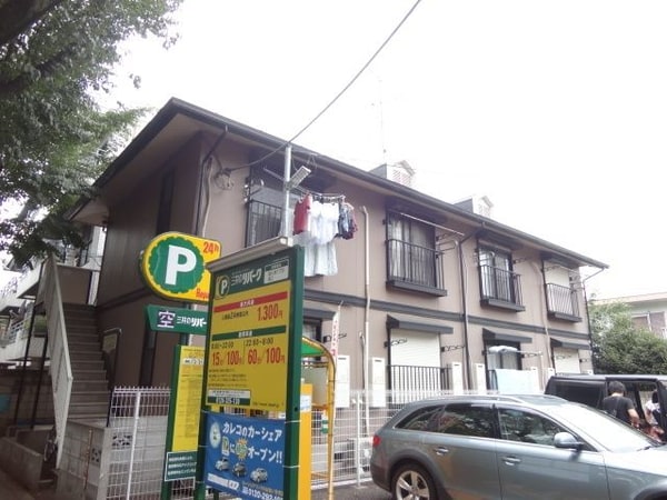 外観(駅近です)