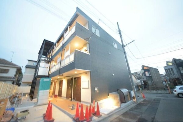 エントランス(エントランス)