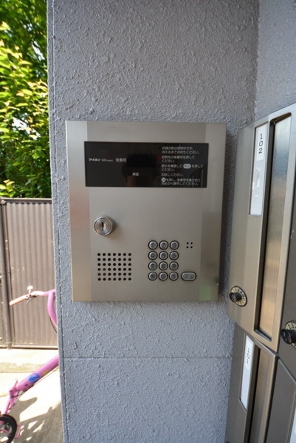 エントランス(★オートロックのエントランス★)