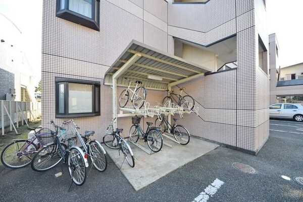 共有部分(★屋根付き駐輪場です★)