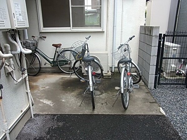 ロビー(★駐輪場★)