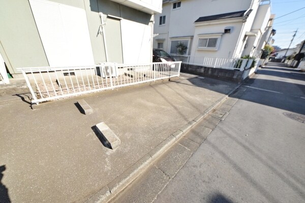 駐車場(★駐車場★)