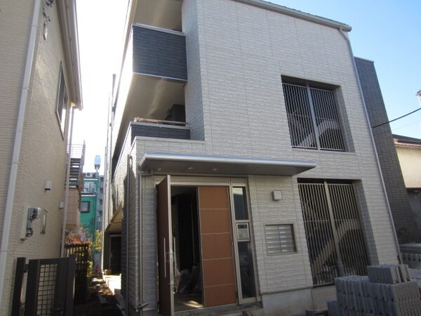 エントランス(オートロック完備です)