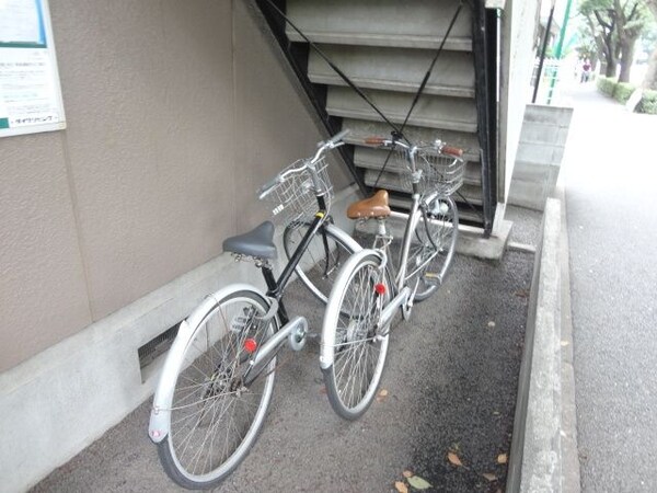 その他(駐輪場)