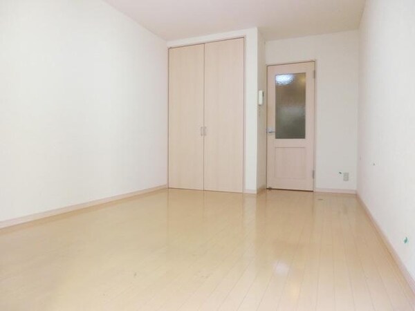 その他室内・内装(洋室７．５帖フローリングのお部屋です)