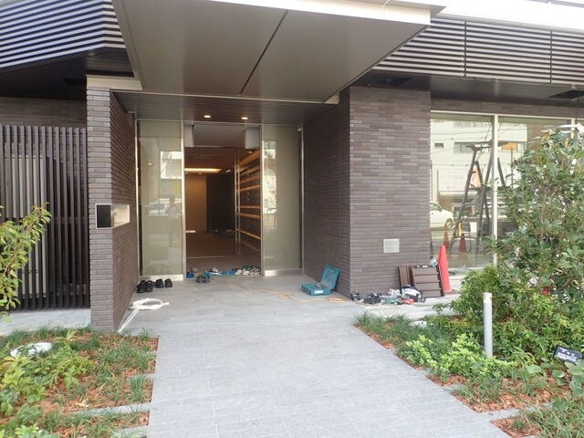 ラティエラ練馬のエントランス