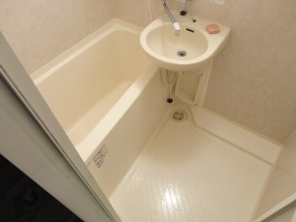 バス／シャワールーム等(綺麗なお風呂は気持ち良い)