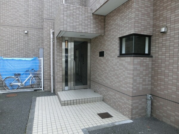エントランス(オートロック付きのエントランス)