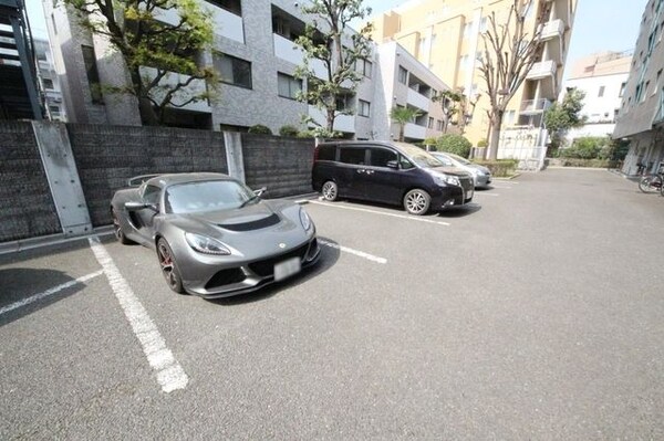 駐車場(★駐車場★)