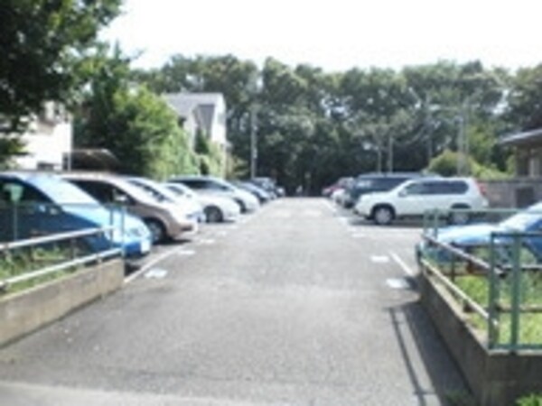 駐車場(★駐車場★)