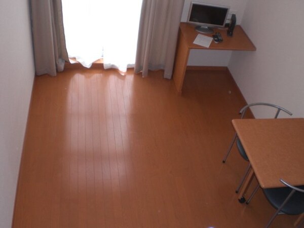 リビング・居室(仕様・設備は現況と異なる場合があります（現況優先）)