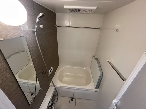 バス／シャワールーム等(バス／シャワールーム等)