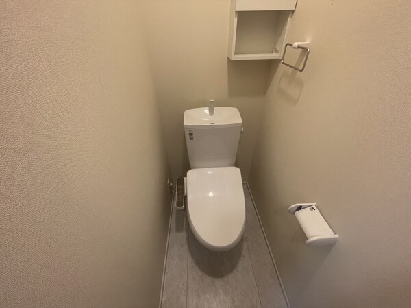 トイレ(トイレ)