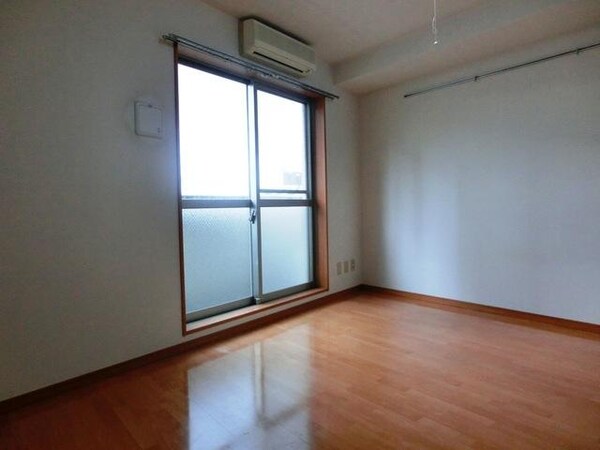 リビング・居室(人気のフローリングのお部屋)