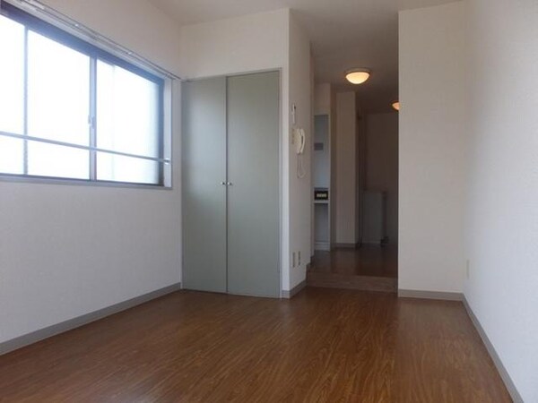 その他室内・内装(２面採光の明るいお部屋)