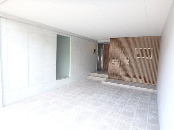 エントランス(エントランス)