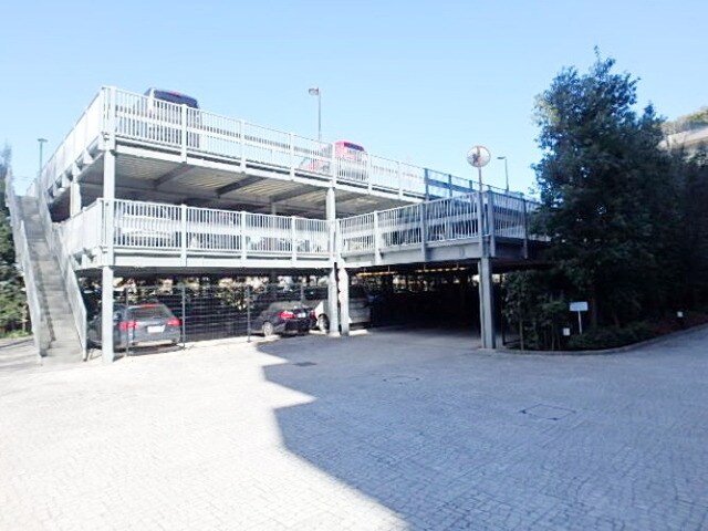 物件内観写真19　(駐車場)