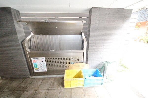 共有部分(★ゴミ置き場★)