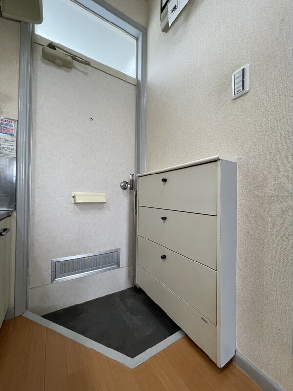 玄関(玄関)