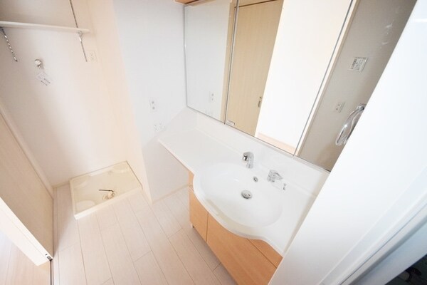 洗面(★独立洗面台、ゆったり広め★)