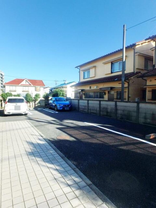 駐車場(★敷地内駐車場★)