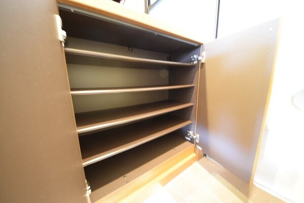 設備(★シューズボックス★)