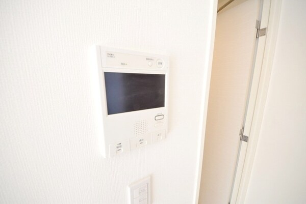 セキュリティ(★安心のモニター付きインターフォンです★別部屋参考写真)