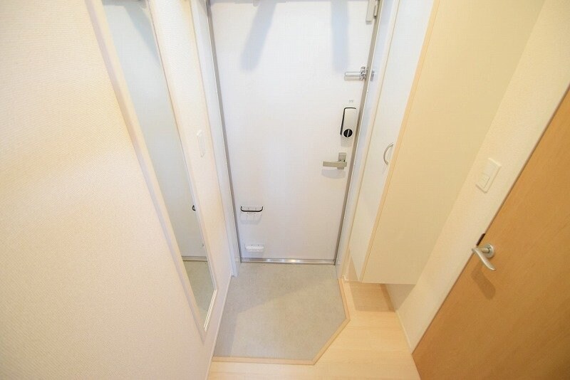 物件内観写真8　(現況を優先)