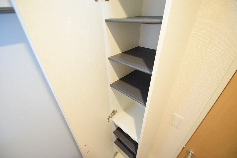 物件内観写真11　(現況を優先)