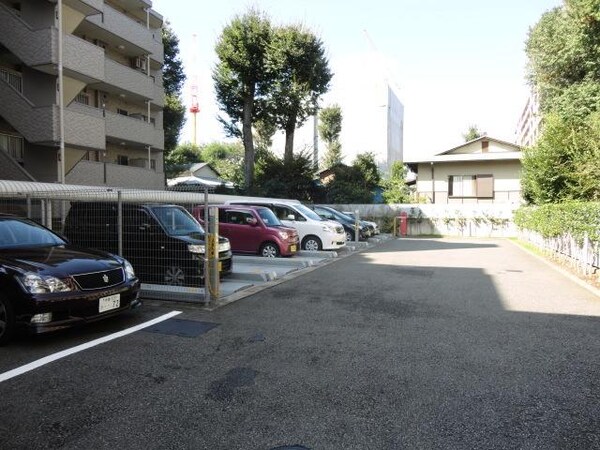その他(★敷地内駐車場★)