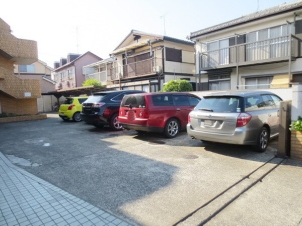 駐車場(★駐車場★)