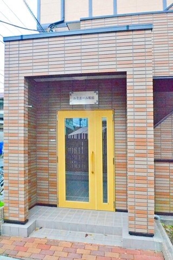 エントランス(エントランス)