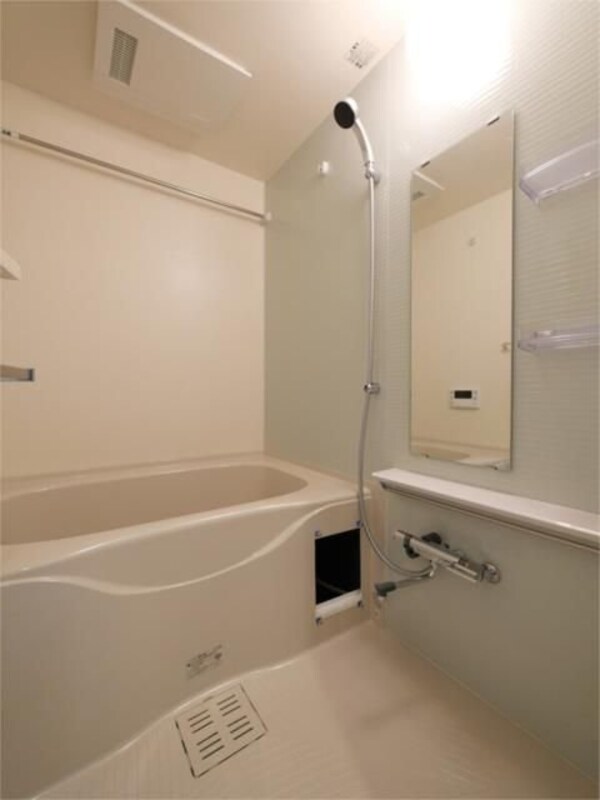 バス／シャワールーム等(バス／シャワールーム等)