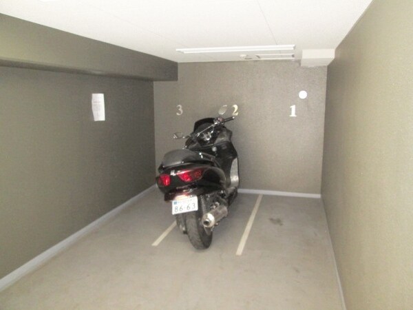 共有部分(★バイク置き場★)