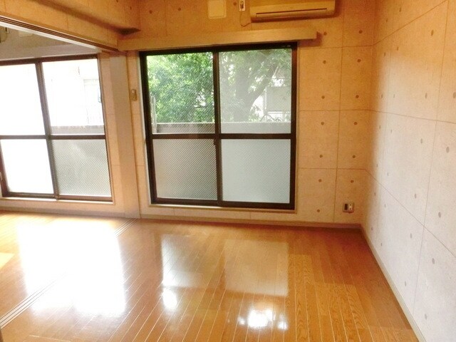 物件内観写真23　(洋室)