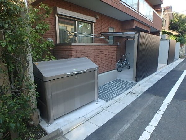 その他(ごみ置き場)