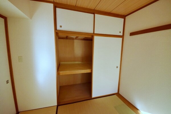 設備(★押し入れ収納★)