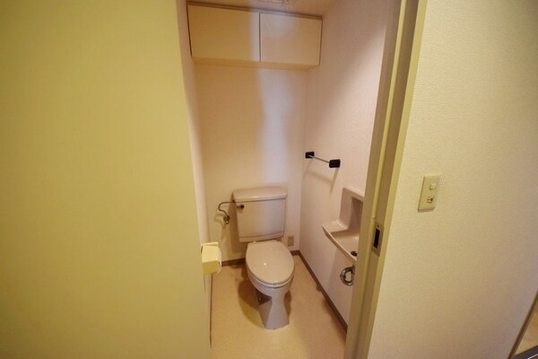 トイレ(★トイレには手洗いスペースもあります★)