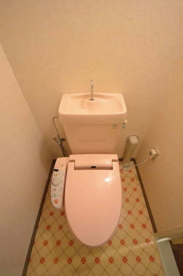 トイレ(☆トイレはいつも清潔に☆)
