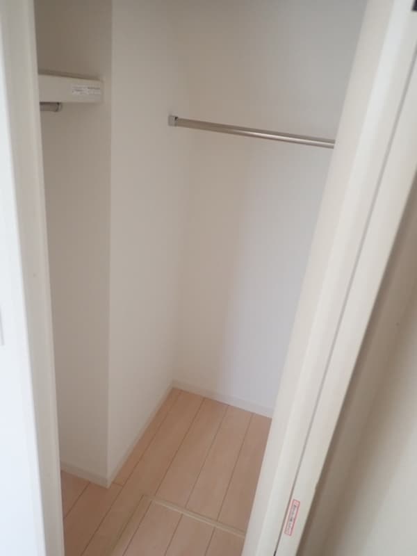 収納(別部屋参考写真)
