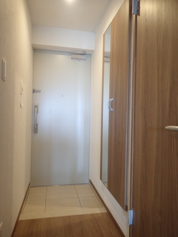 玄関(別部屋参考写真)