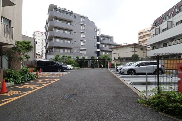 駐車場(★お問い合わせはタウンハウジングまで★)