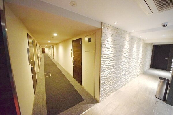 エントランス(★キレイなロビーです。)