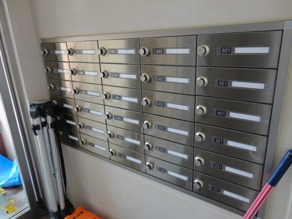 エントランス(外観・共用部分)