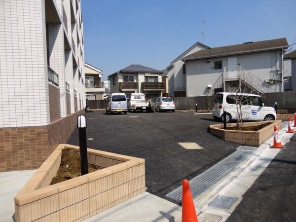 駐車場(外観・共用部分)