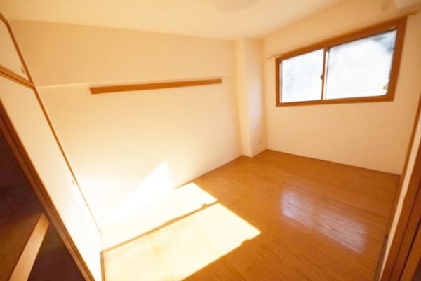 寝室(★洋室★)