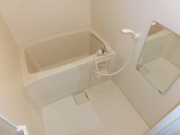 バス／シャワールーム等(バストイレ別です)