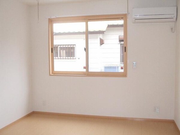 その他室内・内装(★エアコン・室内物干し完備★)